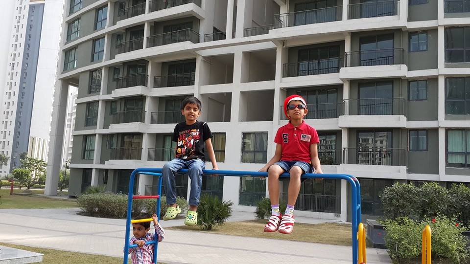 Rosedale Gardens Kolkata Residents/Owners Community. Free Discussion